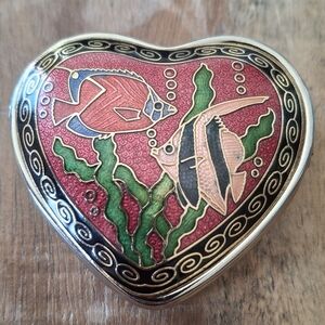 Vintage Heart-Shaped Enamel Design Fish Stainless Steel Pill Box - Red and Green